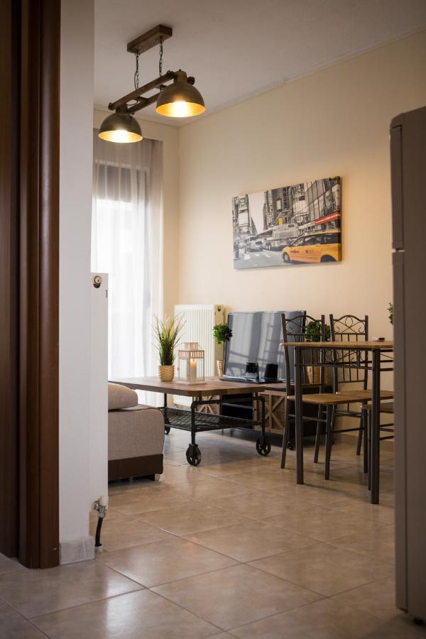 Kosmos Service Apartment Open View 2 テッサロニキ エクステリア 写真